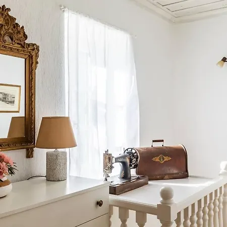 Villa Ambeli *