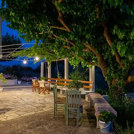 Ambeli Skopelos Town