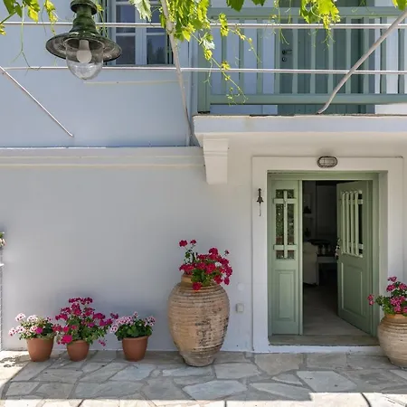 Villa Ambeli Skopelos Town