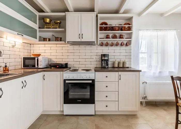 Ambeli * Skopelos Town