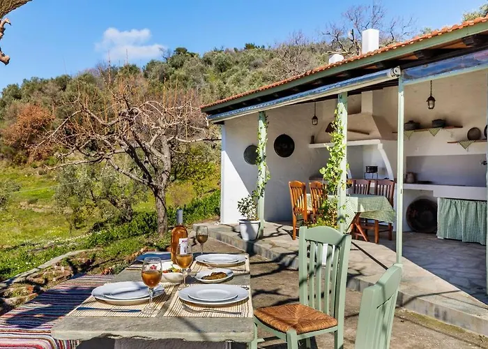 Villa Ambeli Skopelos Town