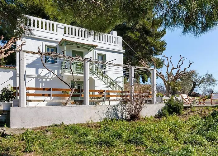 Villa Ambeli Skopelos Town